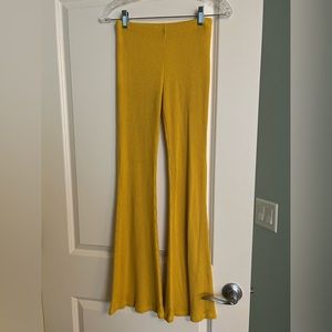 Comfy tight yellow high waisted pants
